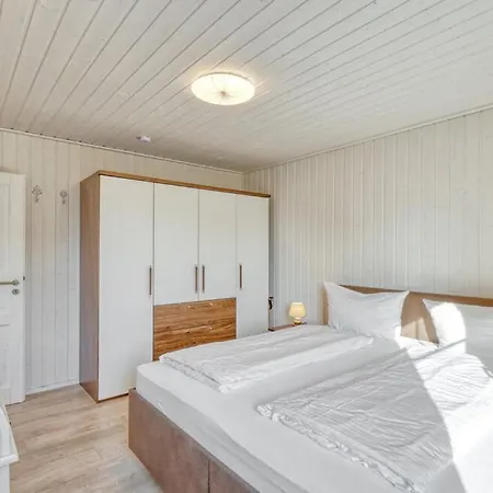 Holiday home Haus Wald & Wiese