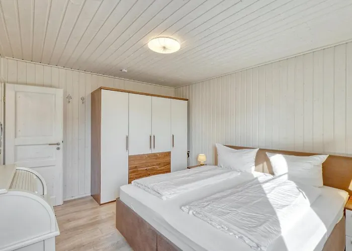 Holiday home Haus Wald & Wiese